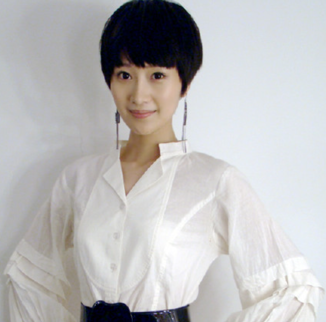 34岁"慕容云朵"官宣生二胎!被指犯常识错误,神秘老公至今成谜