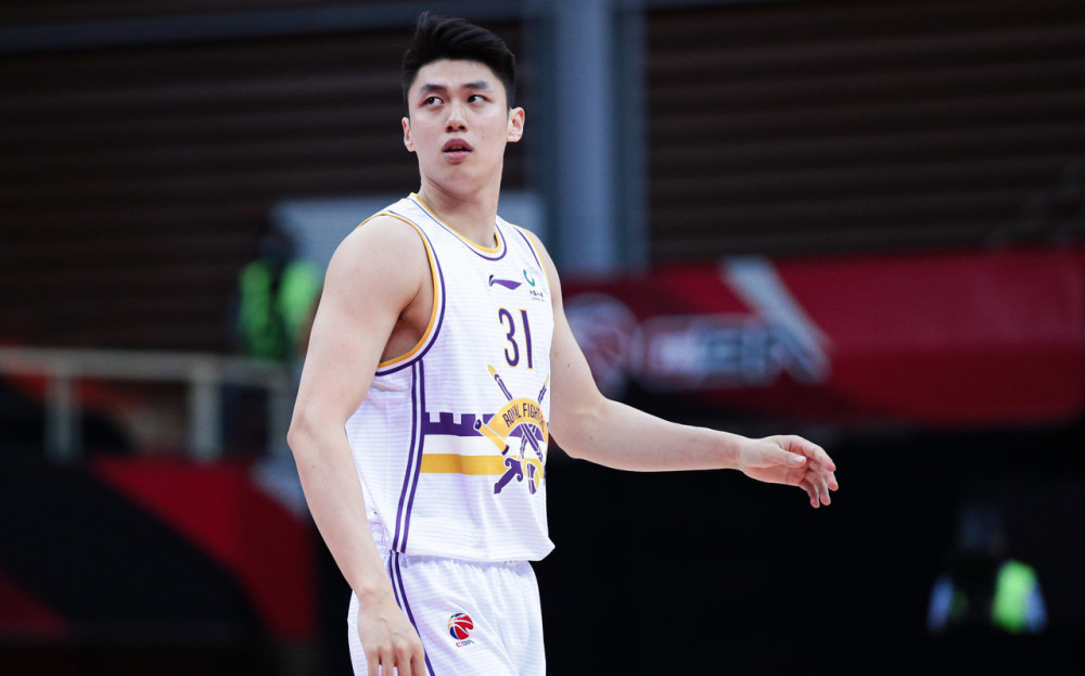 马泳和罗凯文获得的机会相对少一些,毕竟他们的实力有限,曾经在八一队