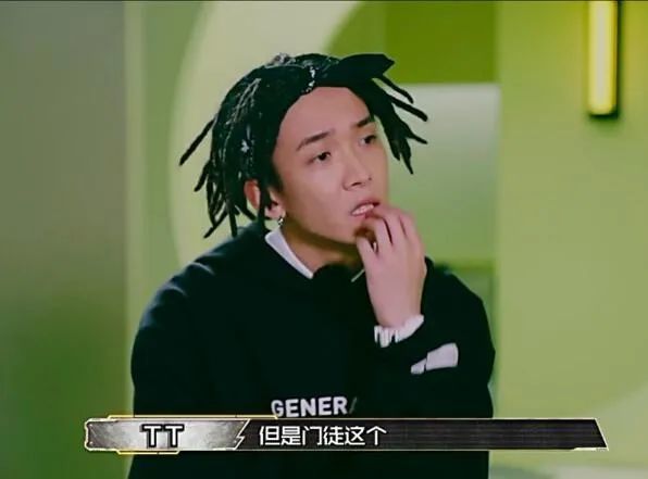 tizzyt徐真真时隔五年再度同台演唱冷战打破不和传闻