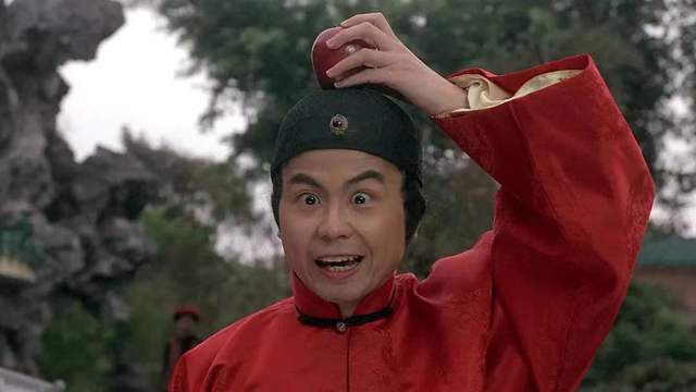 合作过演员的作品的"普遍性"来看:徐少强近年来年均出演十部网大左右