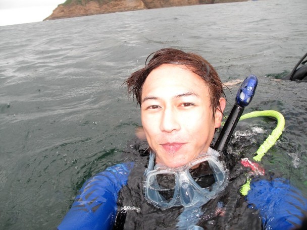 赢咖3主管中心:前TVB男星陈键锋近况糟心,被曝转行教潜水时学员溺亡,经纪人连忙甩锅(图7) 赢咖3主管中心:前TVB男星陈键锋近况糟心,被曝转行教潜水时学员溺亡,经纪人连忙甩锅(图7)