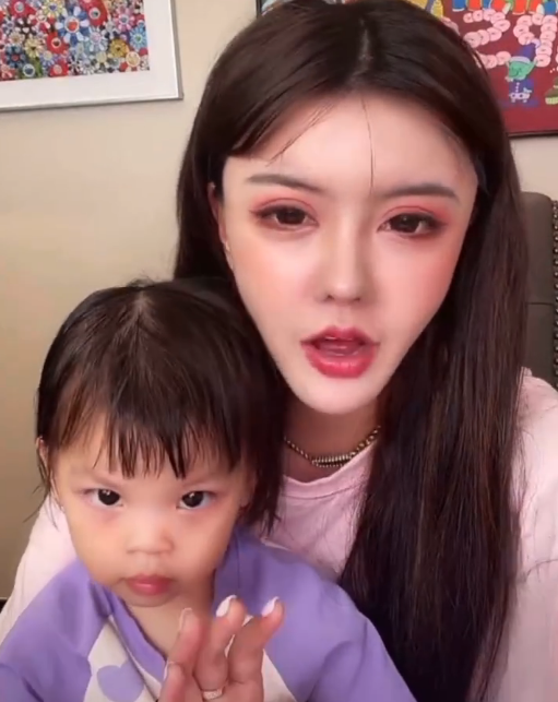 小猪妹查出先天性心脏病,韩安冉全面停止工作,准备带女儿去北京治疗