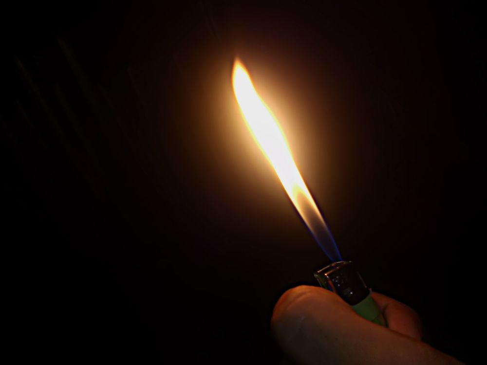 无视欧美阻拦!中国1块钱打火机横扫全球,美国日本甘拜下风