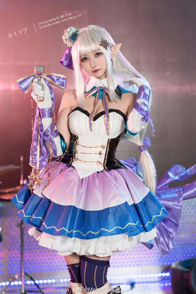 从零开始艾米莉亚偶像歌手cosplay