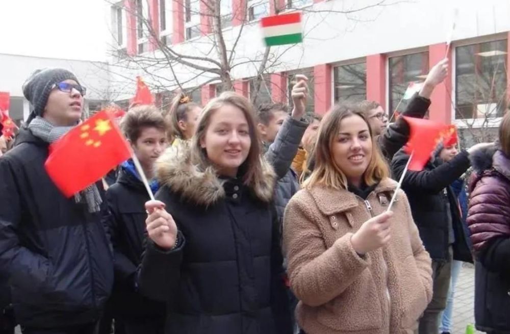 中国大学到欧洲建海外校区是双赢大好事匈牙利人为何要抗议