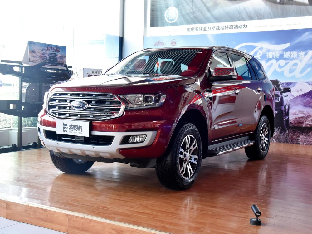 大七座越野四驱,配置舒适度优秀2.3t还不贵,实拍福特撼路者