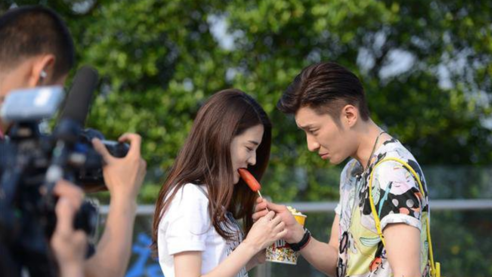 徐璐坦言自己每次拍戏都网购10几箱,看到她的家我慕了