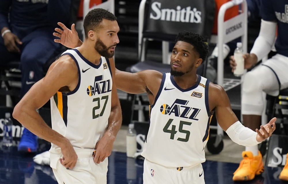 爵士 NBA：爵士VS快船，爵士主场未必稳胜