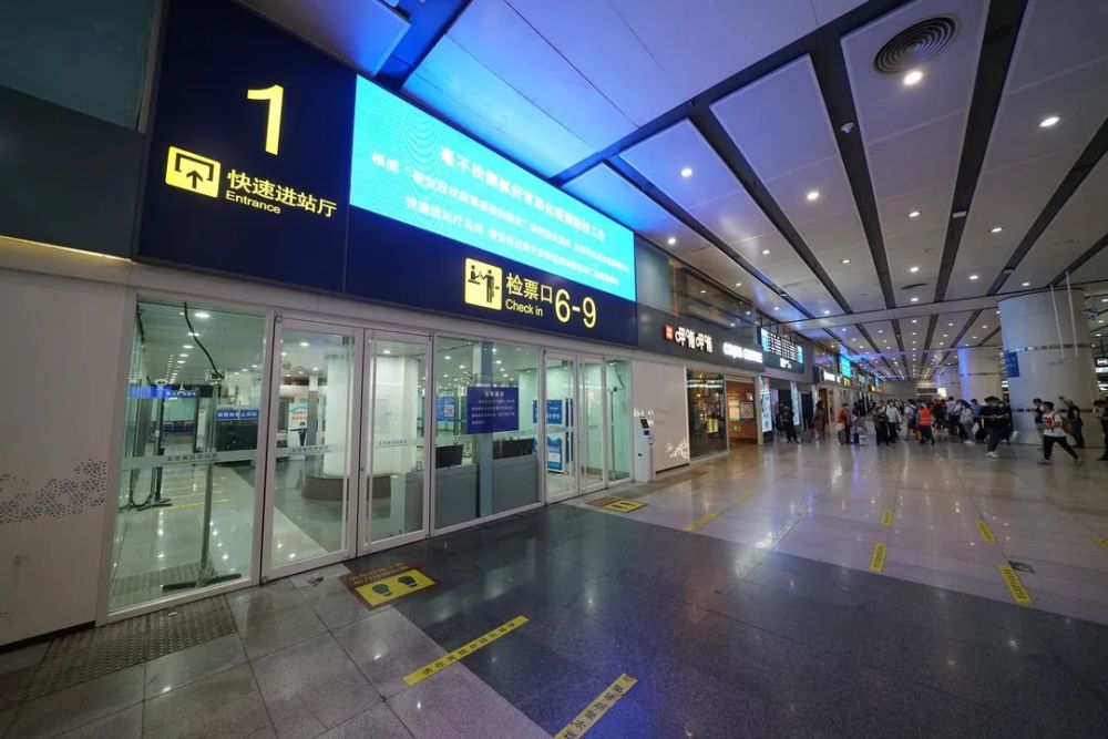 进站厅地下换乘层京沪,北京南站将全面开启6月11日至6月14日为方便