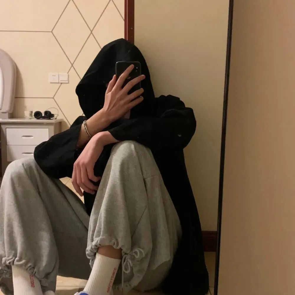 粉丝求图0610樱桃小丸子的头像jk男头爱豆