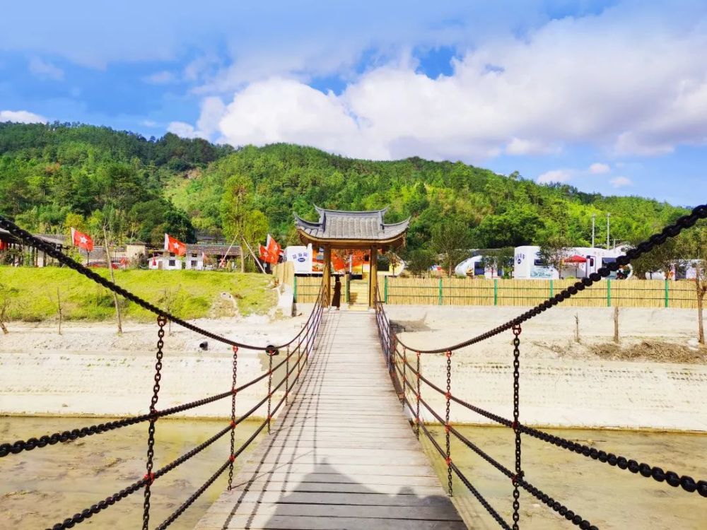 城事先遣出奇兵火炬耀罗川福建日报整版聚焦罗源