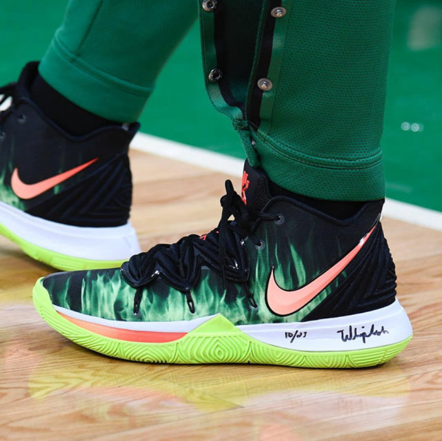欧文5代通灵男孩篮球鞋酷似鬼火夜光加持这双球鞋厉害了