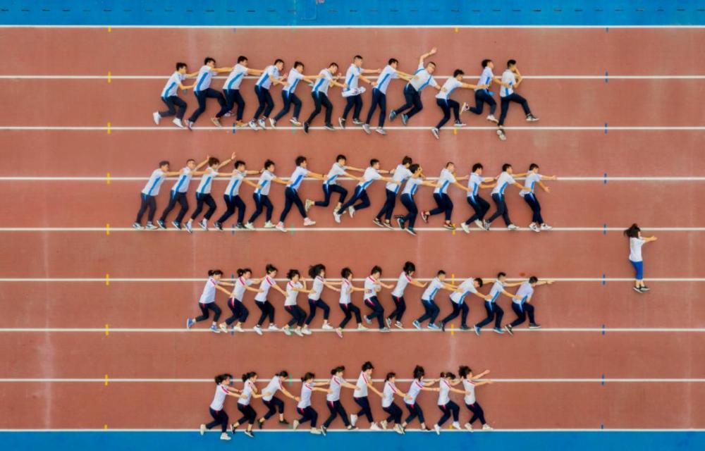 组图这就是青春的滤镜高考散场来看顺德一中创意毕业照