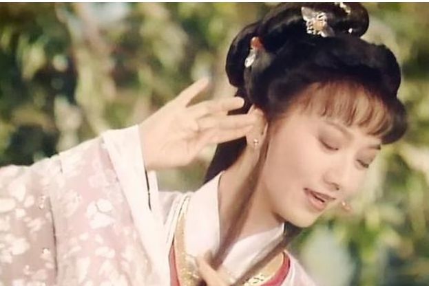 白素贞出塔后对许仙的态度很奇怪仔细研究才发现这是一个悲剧