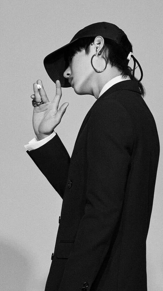 王一博超酷头像壁纸快收藏