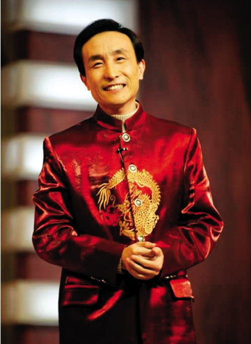63岁巩汉林罕现身现场评价包贝尔殷桃新片自己却10年未演小品