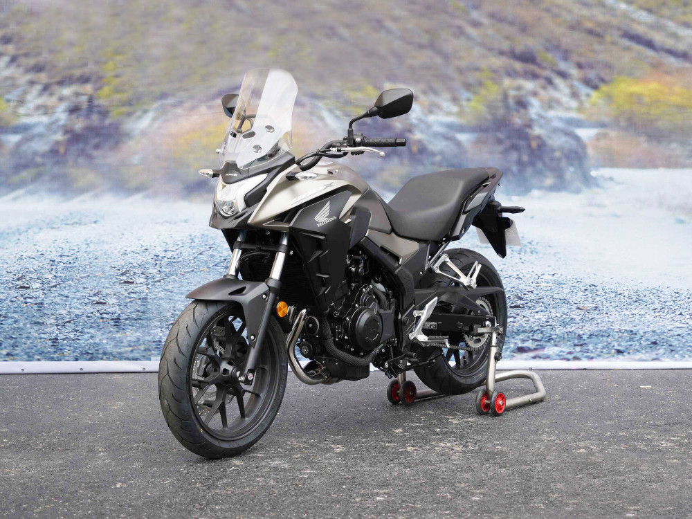 有鸟嘴的不一定是拉力 本田cb400x vs 摩托莫里尼x-cape_腾讯新闻