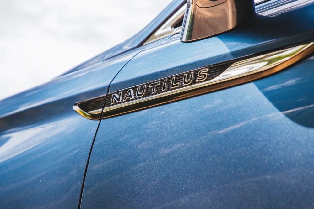 试驾一颗征服的心新一代航海家nautilus