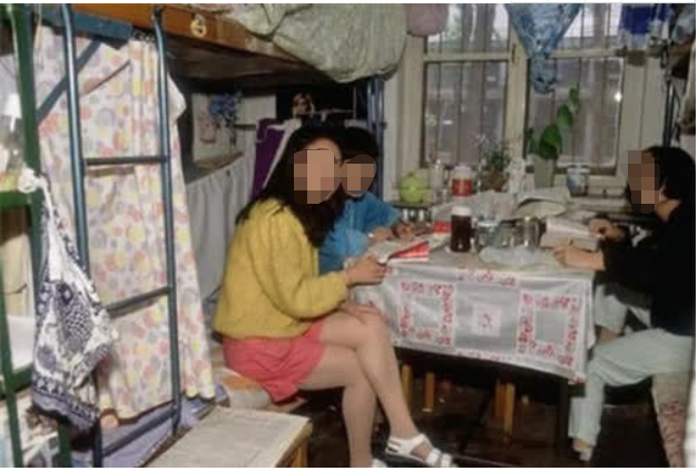 鲜为人知的1998年七仙女投毒案高中生失恋毒杀宿舍6姐妹