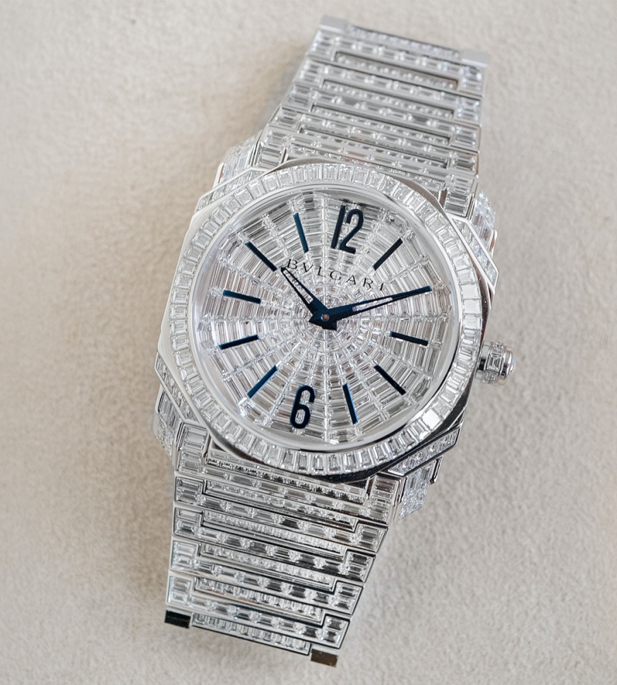 男人有多爱钻石来看c罗的手腕