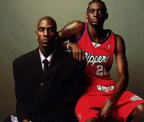 nba 泯然众人！盘点NBA未能兑现天赋的十大球星：前三名无争议！