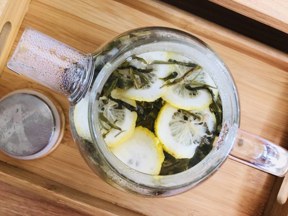 云南不仅普洱茶好,滇绿茶也值得品尝,被蜜寇的这两款茶叶圈粉了