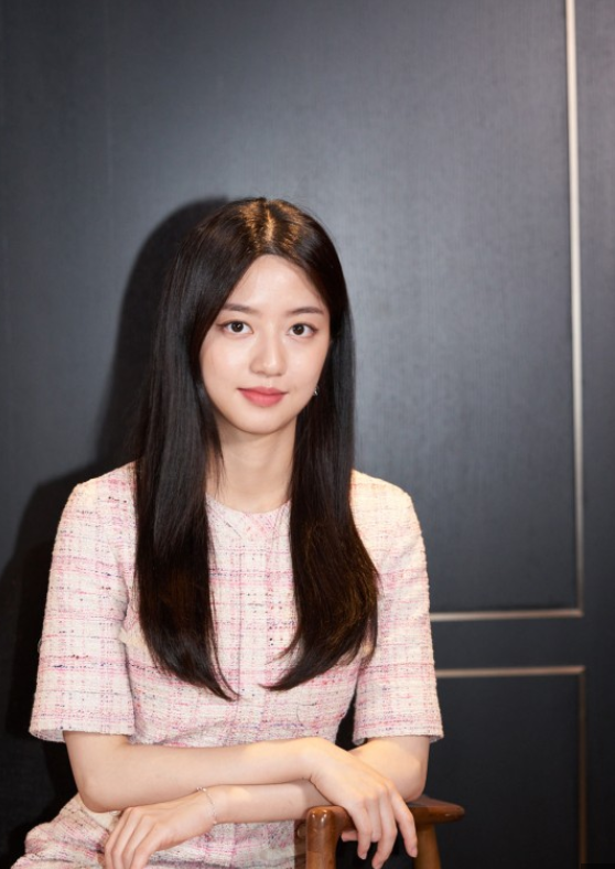 从顶楼的罗娜到女高怪谈6的河英