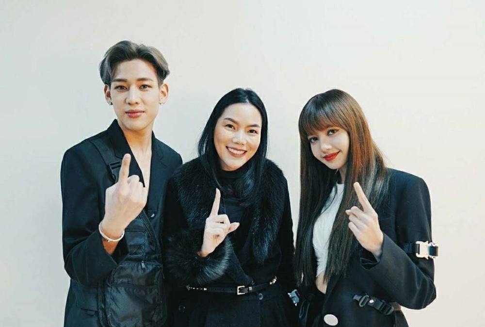 泰国现役顶流,和lisa青梅竹马,这位宝藏男孩年少成名未来可期