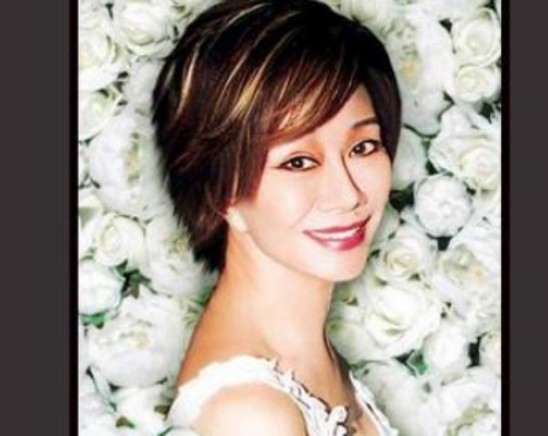 身穿三百万皮草的香江富贵花,前半生让人羡慕,后半生惨遭唾骂