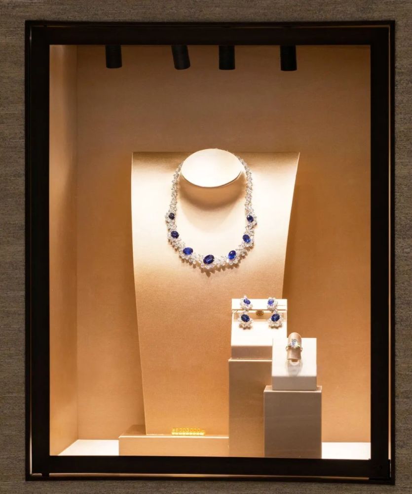 意大利奢华珠宝品牌damiani玳美雅旗舰店登陆上海ifc国金中心_腾讯