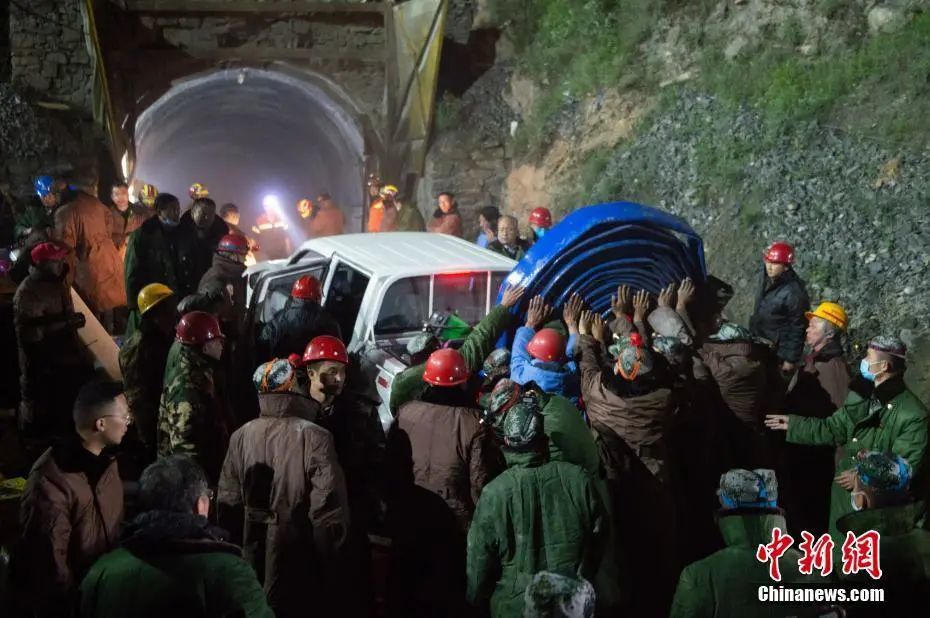 山西代县铁矿透水事故实际控制人等被公安机关控制抢险救援仍在进行中