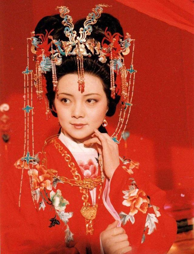 红楼梦薛宝钗为何改嫁贾雨村红楼梦的结局也许找到了