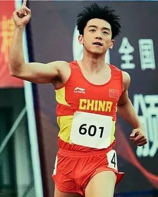 不为人知嘅酸甜苦辣运动员退役之后有好多唔睇唔知,原来跑步咁多技巧