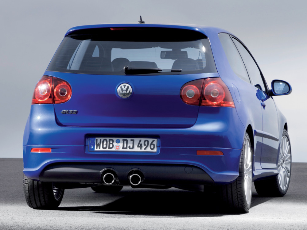 经典的比斯开蓝 小角度v6!大众高尔夫r32欣赏