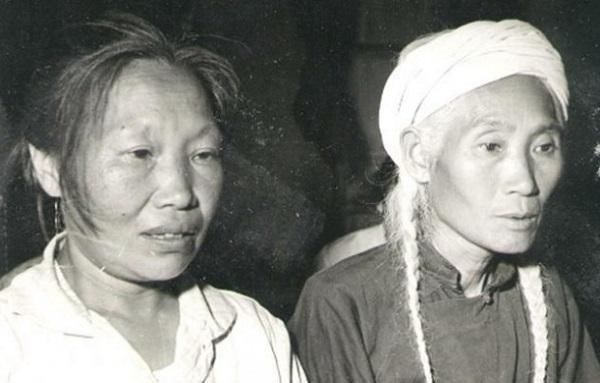 被人欺负生2子均夭折,如今满头白发|黄世仁|大山|白毛女|喜儿