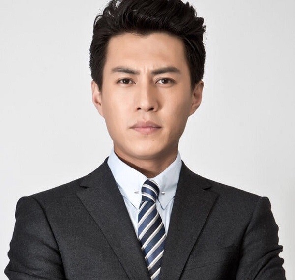 靳东领衔主演 又一部温暖田园剧火了 腾讯新闻