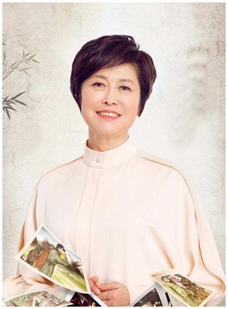 敬一丹64岁生日当天,母亲离世,泪水中的生命轮回