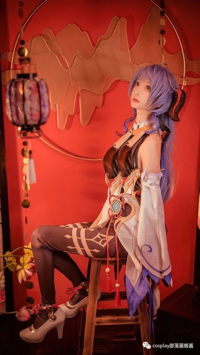 cos:原神甘雨,楚楚可怜得牛牛