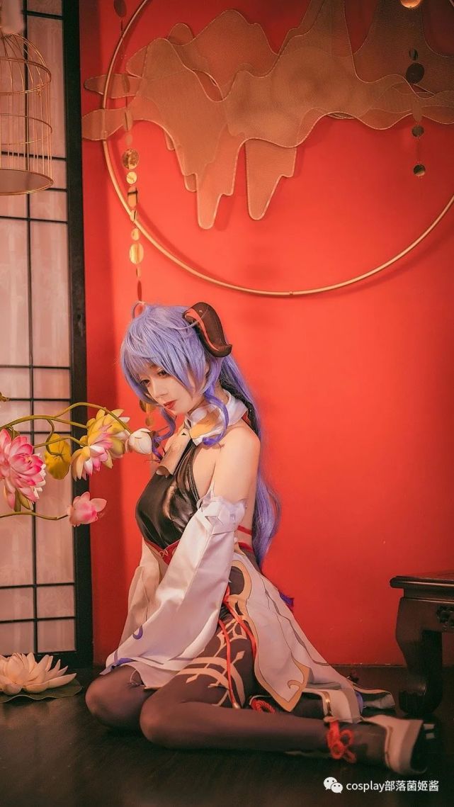 cos:原神甘雨,楚楚可怜得牛牛