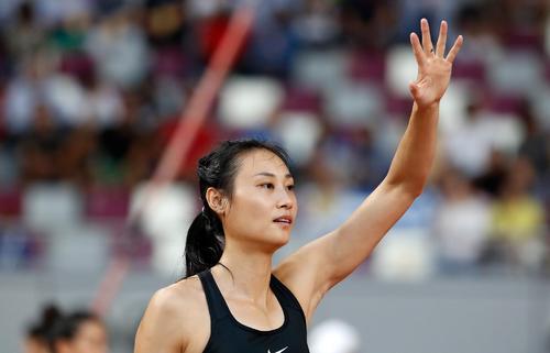 宁波撑杆跳选手李玲在全国田径冠军赛上夺银