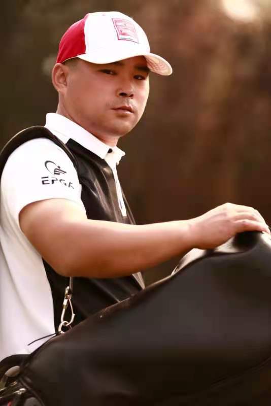 精准高尔夫创始人张炳麟:降低门槛 建高球绿洲