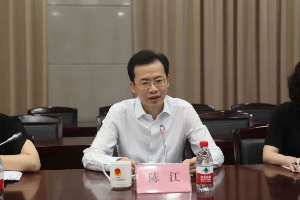 浙江省市场监管局到杭州市局开展法治立局战略实施成效调研