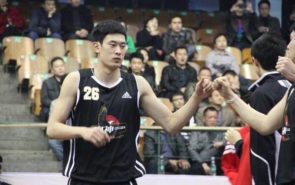 nbl联赛 重磅，又一国字号球员加盟精锐之师，冲击总冠军为晋级铺路