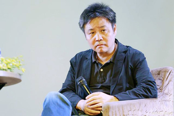 人物|余华:"我只要写作,就是回家"_腾讯新闻