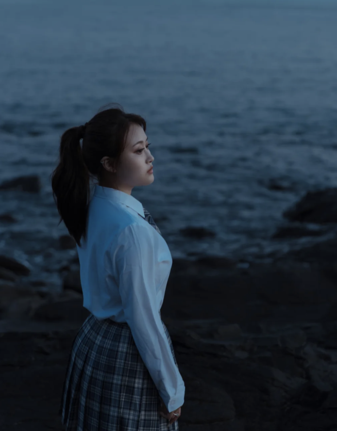 孙侨潞26岁冥诞妈妈登录女儿账号发文庆生晒海边照想念女儿