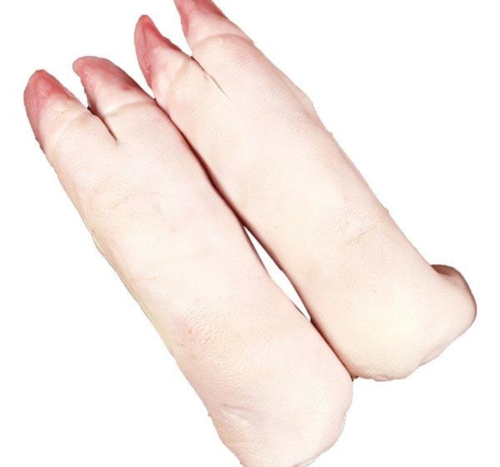 今天美食年夜饭硬菜酱猪蹄儿这菜老硬了越往里头啃越硬