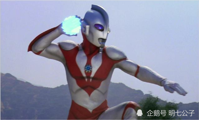 奥特曼中造型各异的八分光轮赛迦的最炫酷初代的最经典