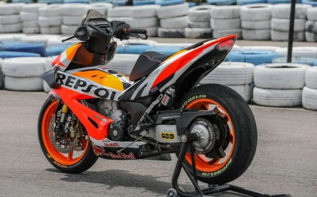 改装鉴赏披着狼皮的羊本田弯梁rs150r配置超强