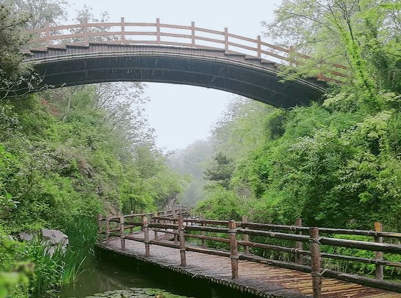 遊徐州金龍湖宕口公園感受小眾景點的美