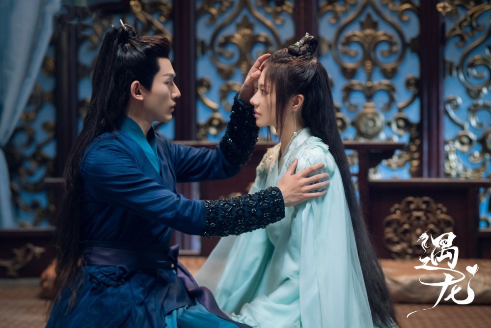 《遇龙》单纯看剧情不错,可惜整体质感太差,劝退太多观众